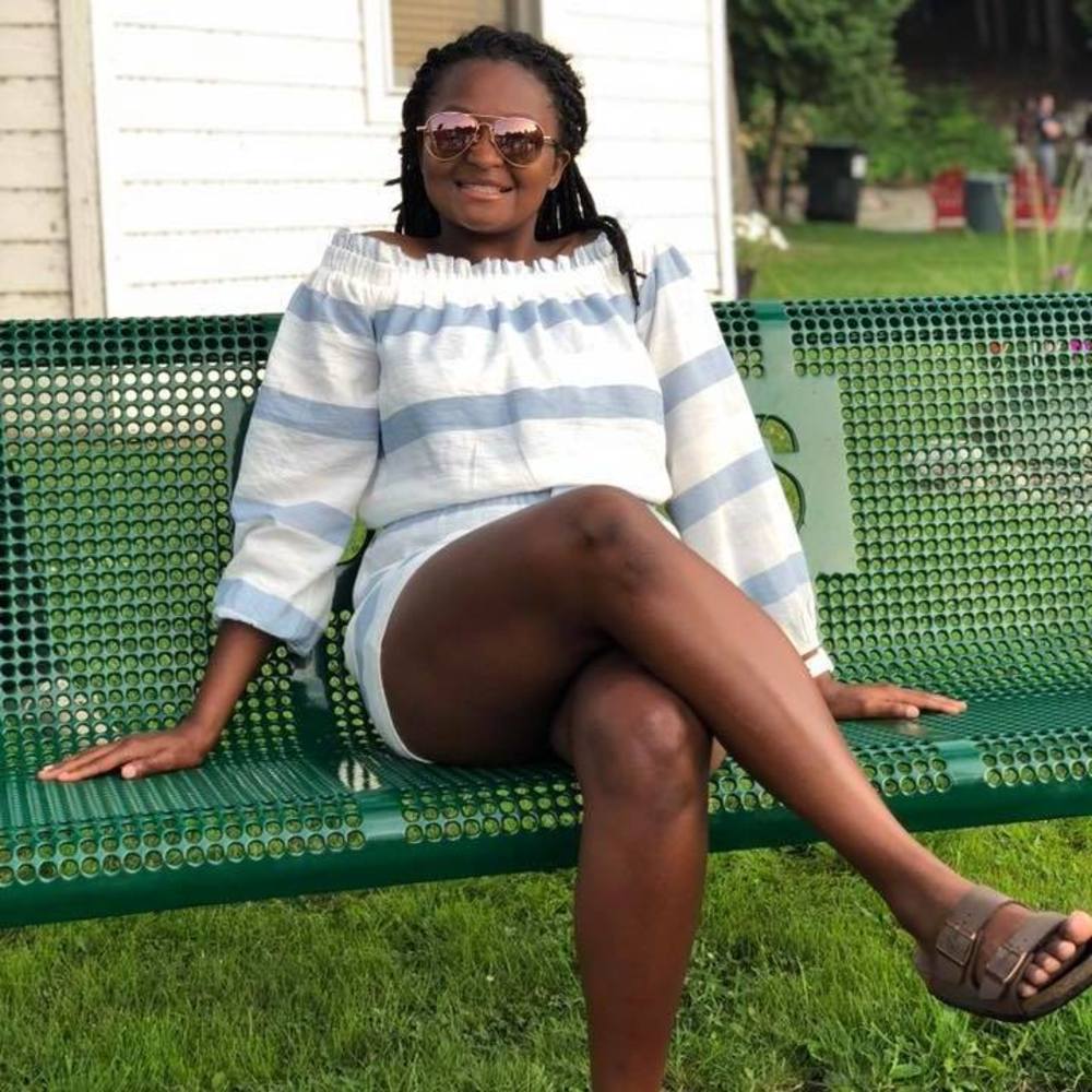 Meet your Posher, Jada